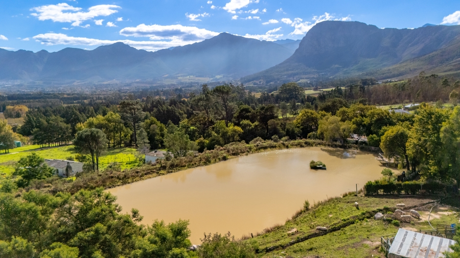 7 Bedroom Property for Sale in Franschhoek Western Cape
